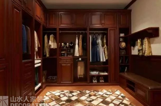 【山水人家裝飾】女人既然有了書房，為什么不能有衣帽間？